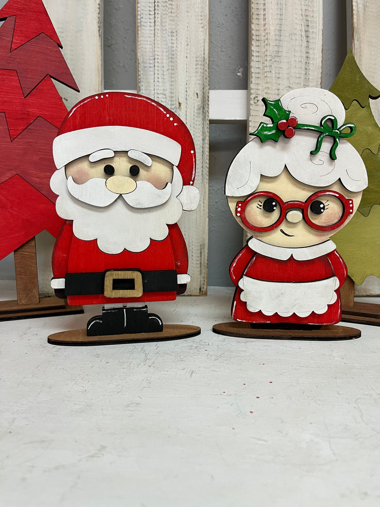 Mr. & Mrs. Claus Shelf Sitter Kit {unfinished}