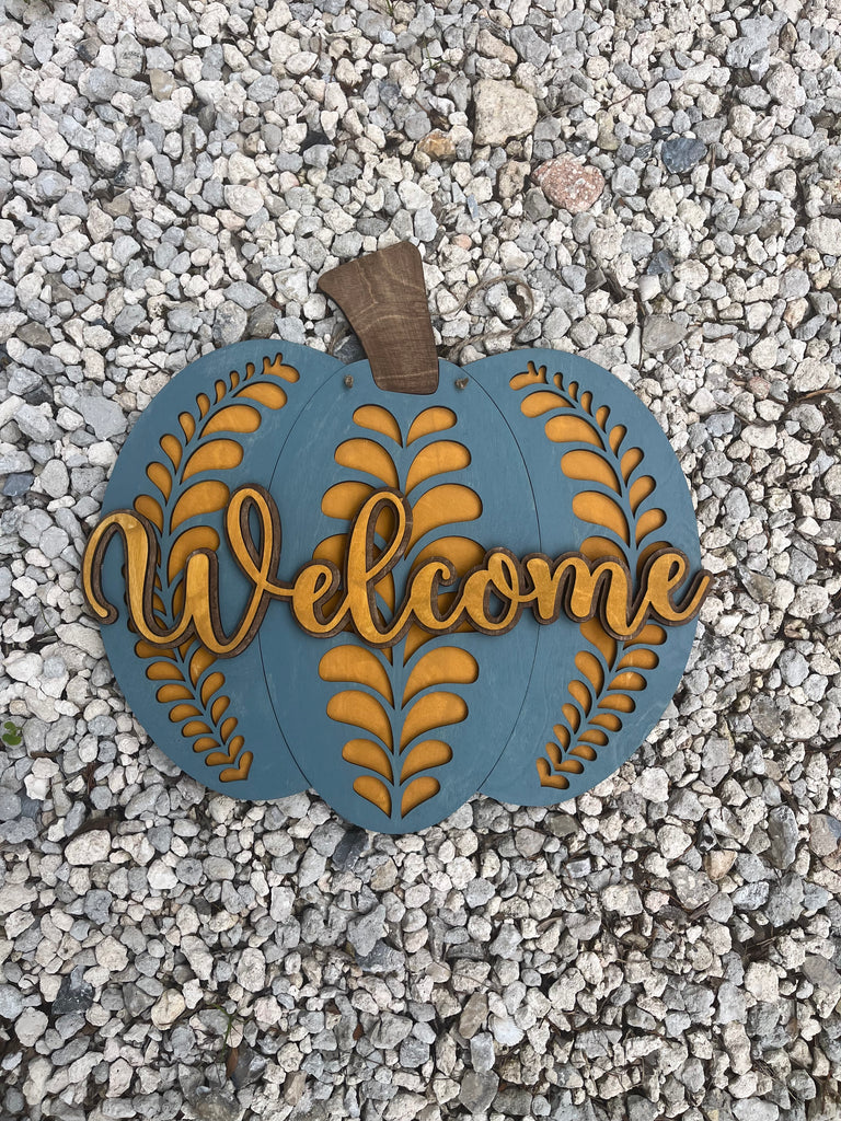 Decorative Pumpkin Welcome Door Hanger Kit {unfinished}