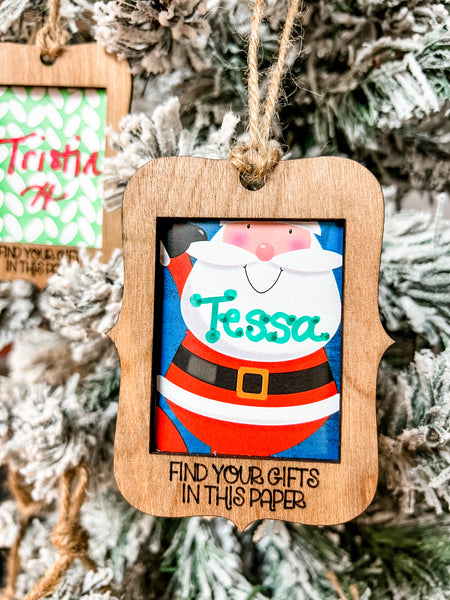 Wrapping Paper Holder Tag