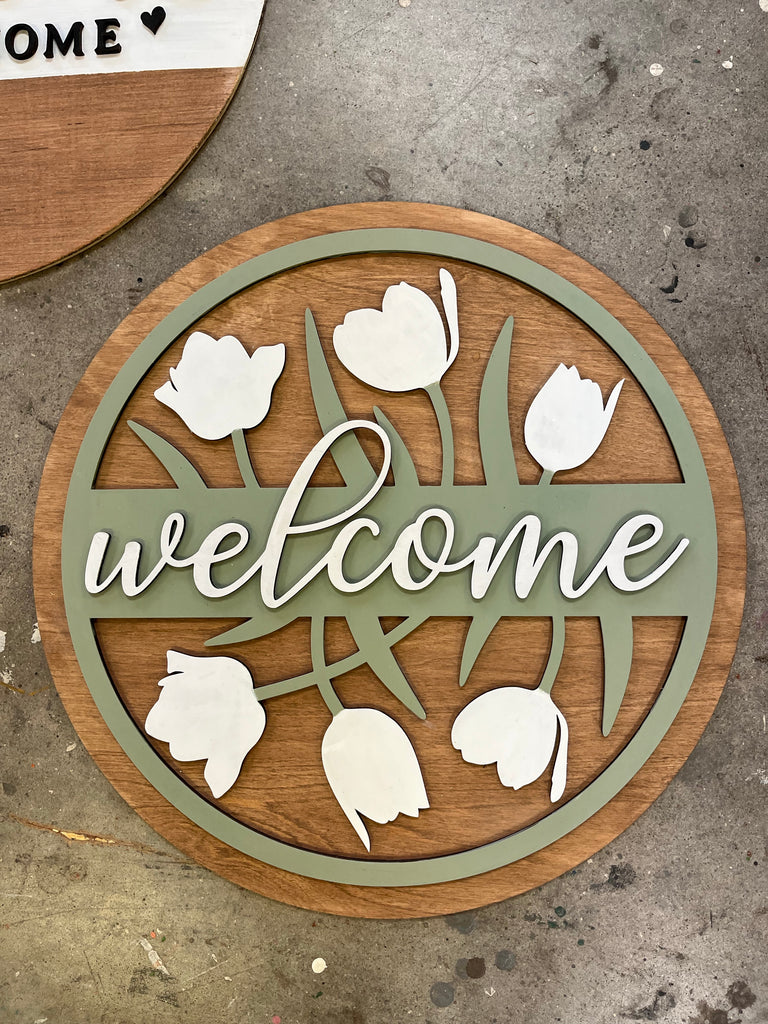 Welcome (with tulips) Door Hanger Kit {unfinished}